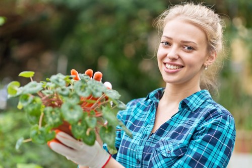 Gardeners Hanworth secure payments icon with SSL protection