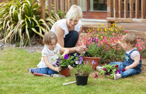 Free quote policy for Gardeners Hanworth services