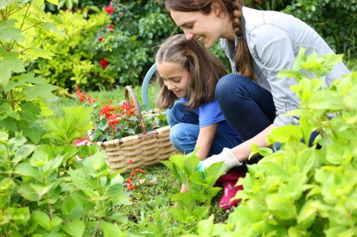 Payment methods accepted for Gardeners Hanworth services