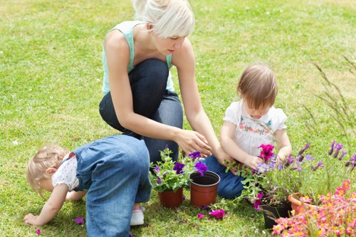 Final cookie preferences and control details for Gardeners Hanworth